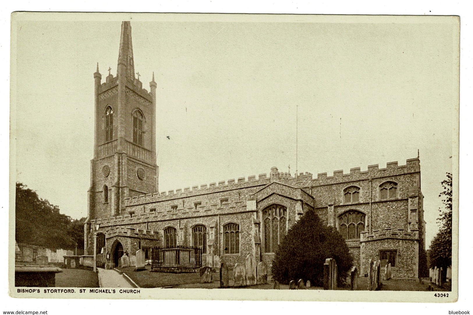 Ref 1390 - Early Postcard - St Michael's Church - Bishops Stortford Hertfordshire - Herefordshire