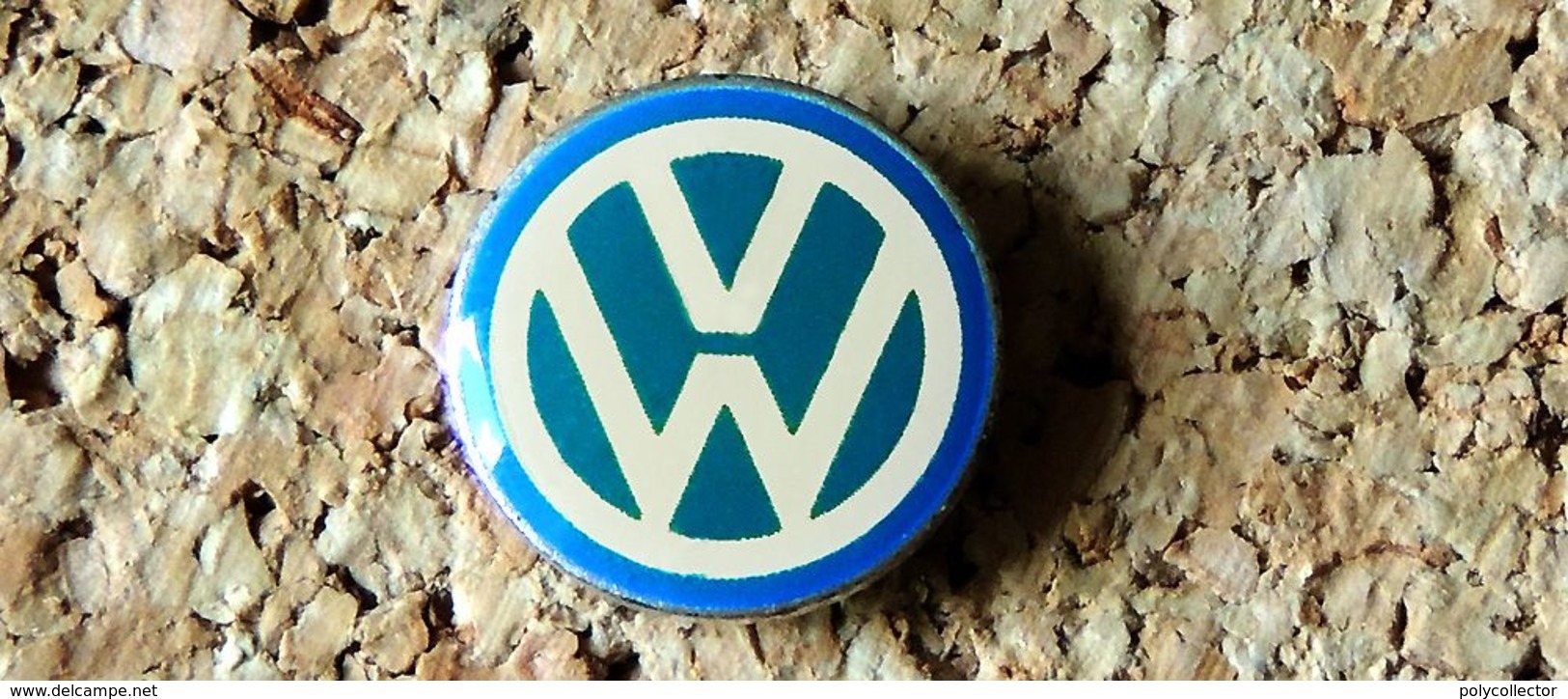 Pin's WOLKSWAGEN VW Mini Logo13 Mm Blanc Et Bleu Verni époxy Fabricant Inconnu - Volkswagen