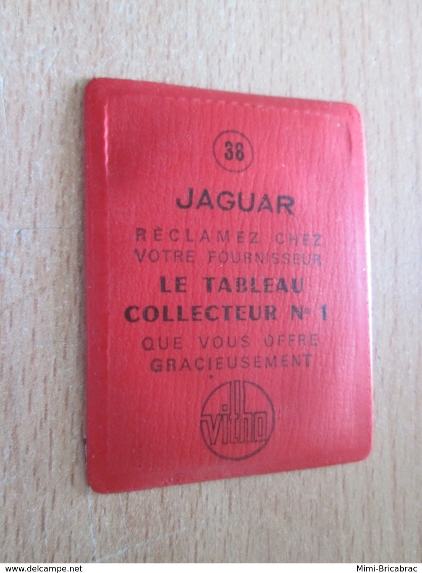 PUB720 Objet Publicitaire Années 60 ECUSSON PLASTIQUE Collection VITHO Les Animaux Sauvages N°38 - Autres & Non Classés