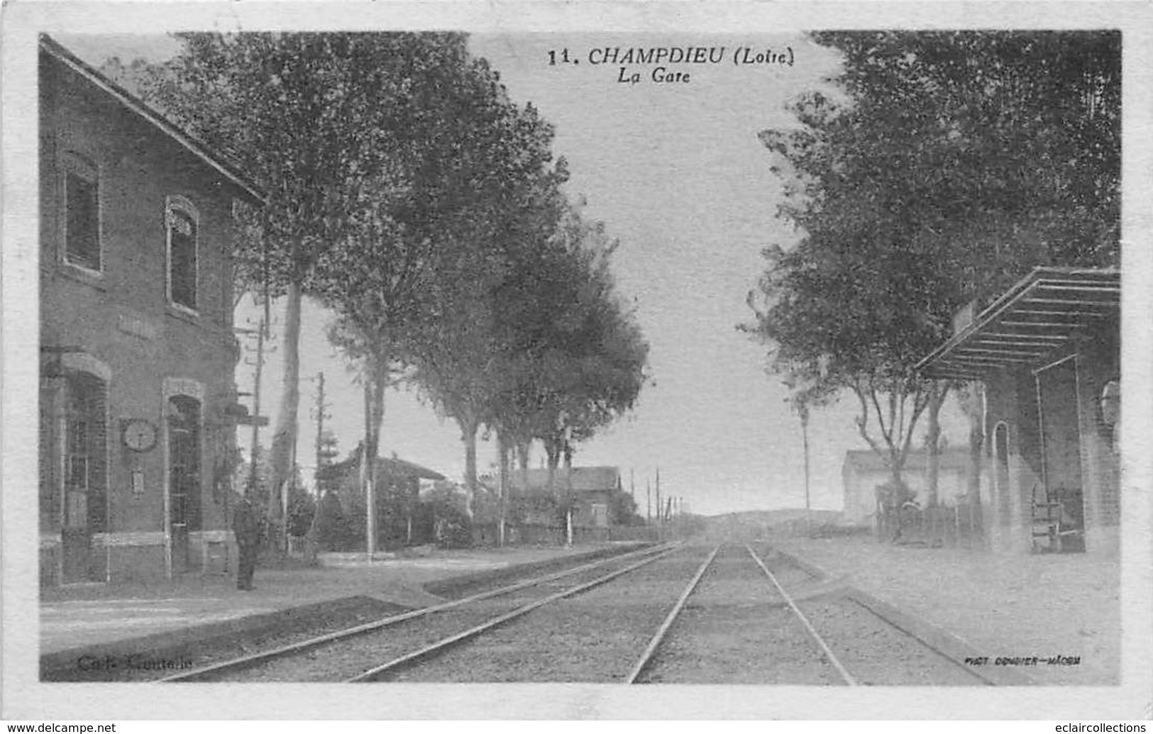 Champdieu          42       Intérieur De La Gare             (voir Scan) - Autres & Non Classés