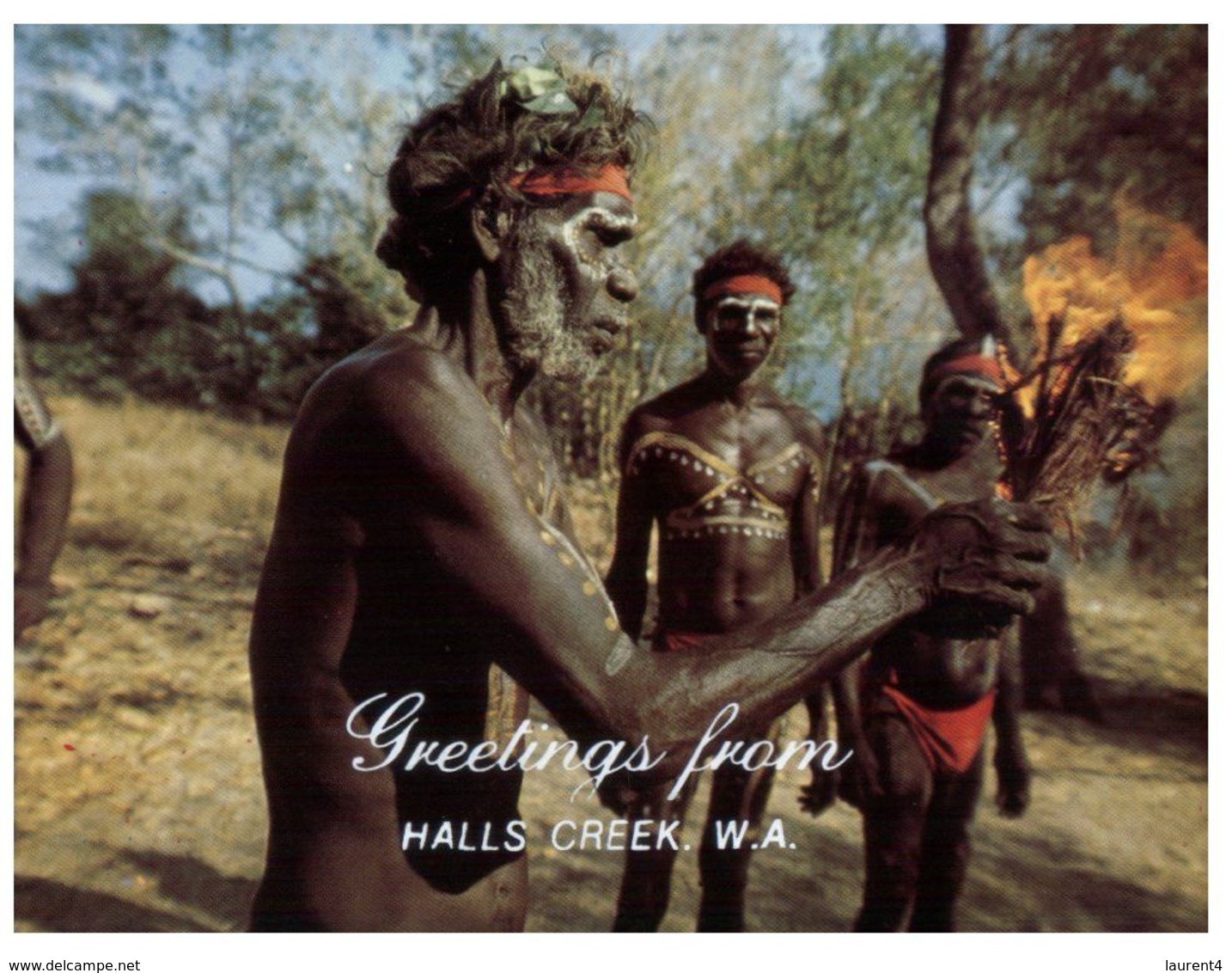 (F 14) Australia - NT - Aborignal With Fire - Aborigines