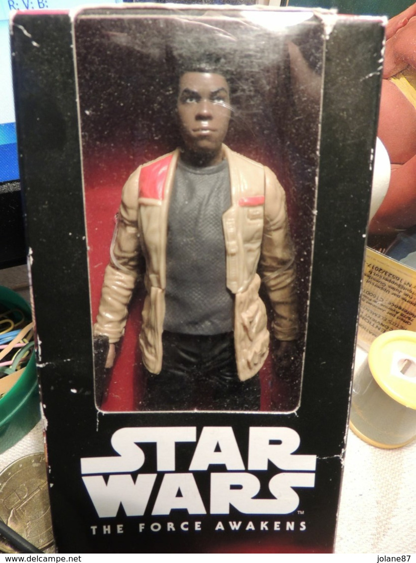 FIGURINE  STAR WARS  -  THE FORCE AWAKENS     -  FIGURINE FINN  JAKKU - Poder De La Fuerza