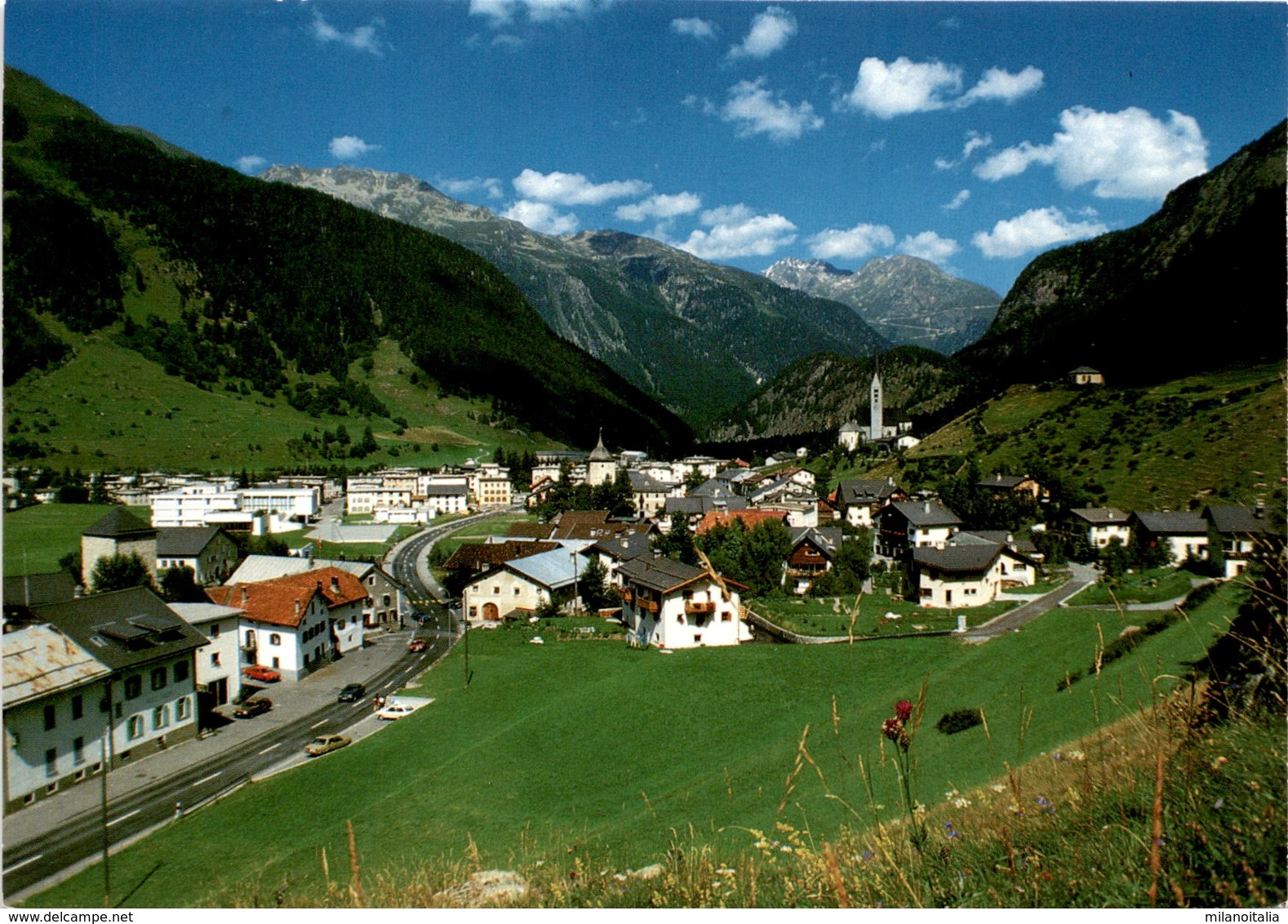 Dorfpartie Aus Zernez Im Unter-Engadin (5) * 20. 7. 1993 - Zernez