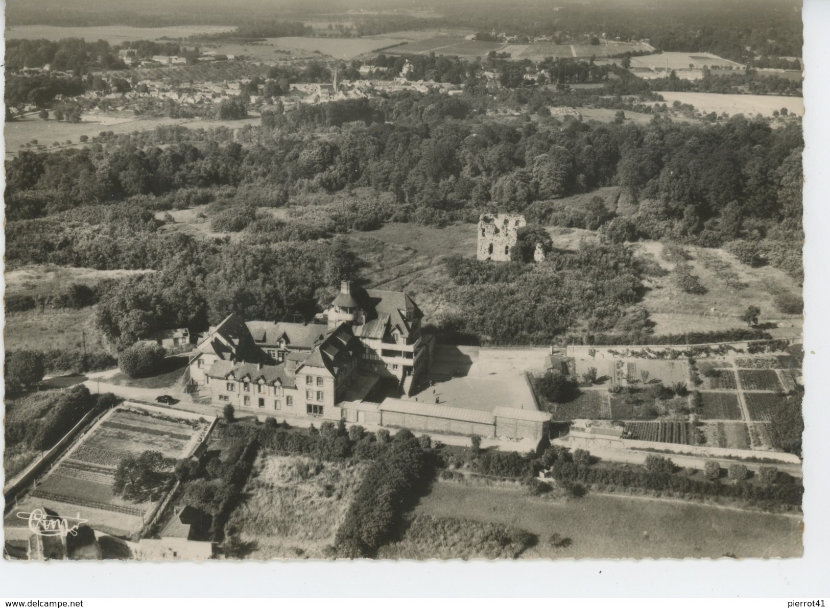 SAINT WITZ - Vue Aérienne Sur L'Ecole N.D. De Montmélian Et Panorama Sur PLAILLY - Saint-Witz