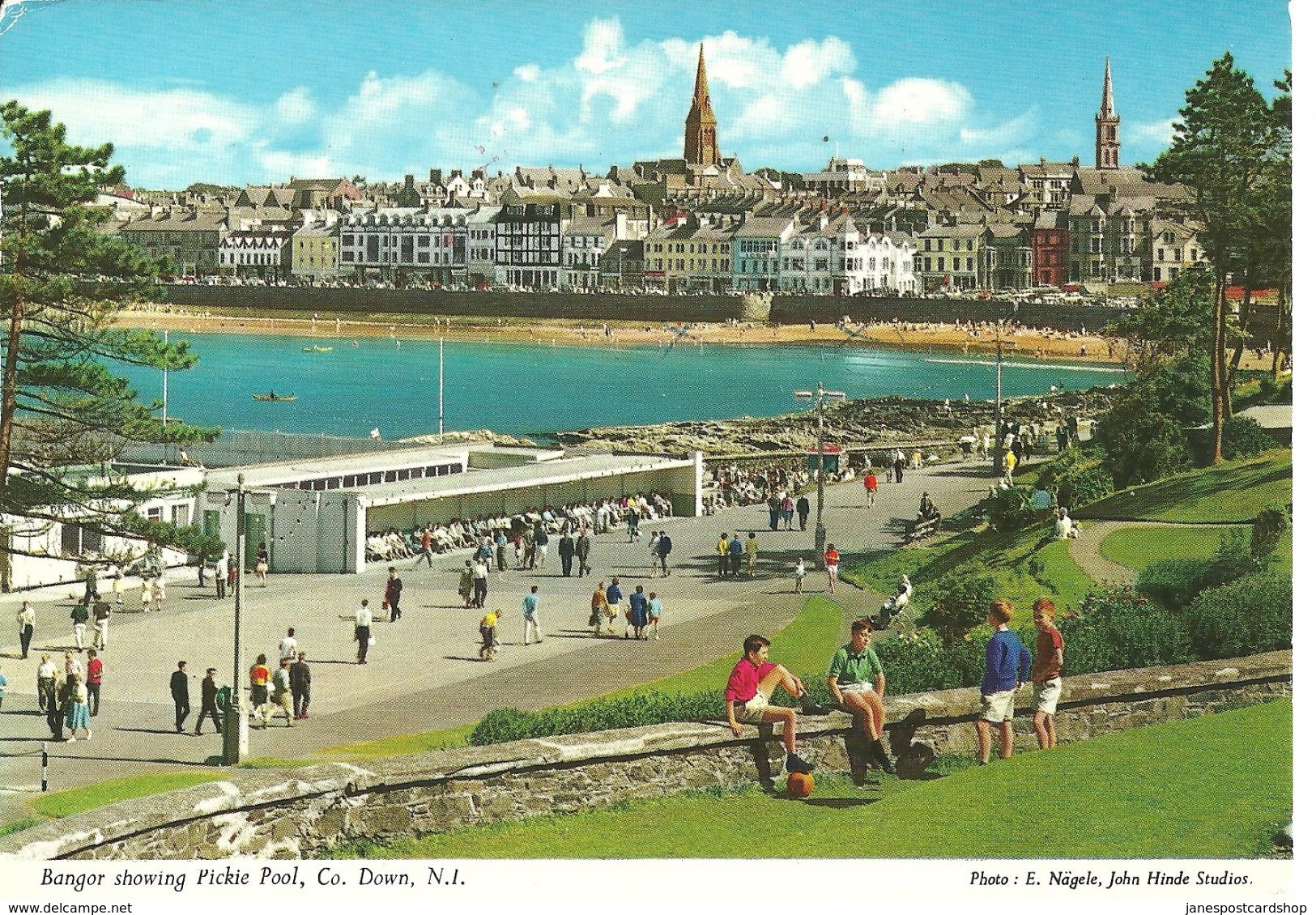 BANGOR SHOWING PICKIE POOL - COUNTY DOWN - N.I.  MODERN LARGER SIZED CARD - Down