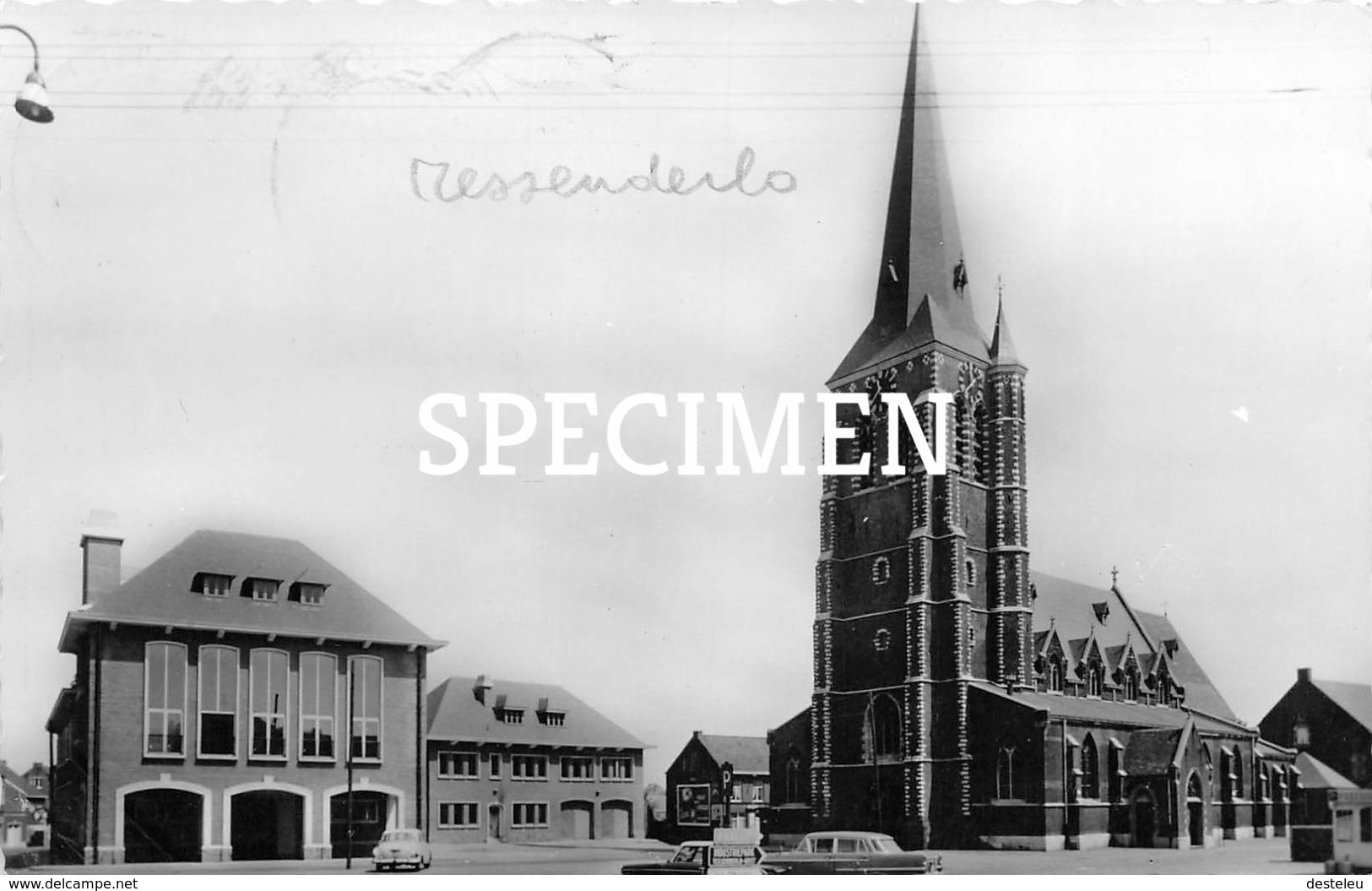 Gemeentehuis En Kerk - Tessenderlo - Tessenderlo