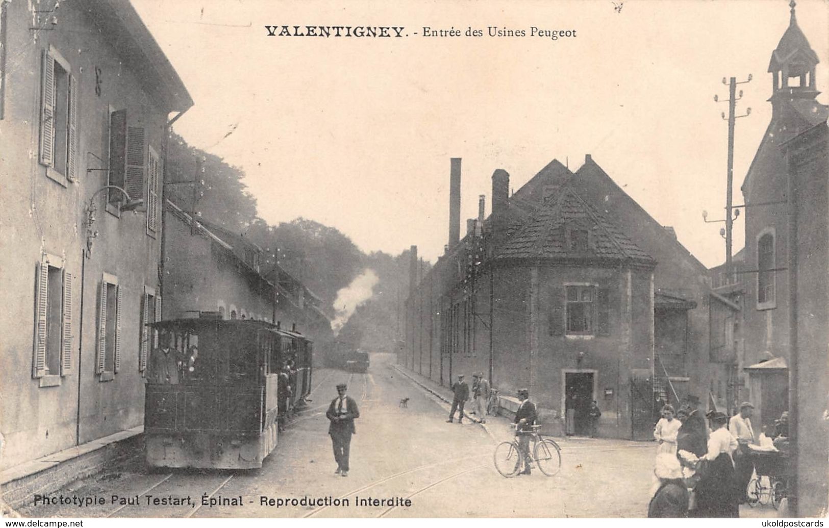 CPA 25 - VALENTIGNEY,  Entrée Des Usines Peugeot, Tramway. - Valentigney