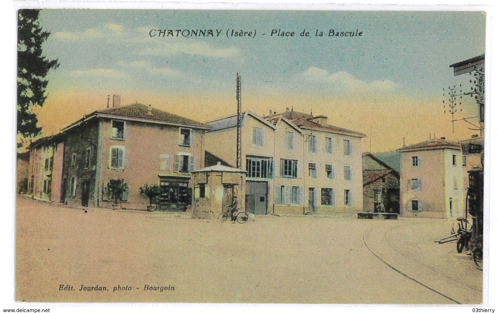 CPA 38 CHATONNAY PLACE DE LA BASCULE - Châtonnay