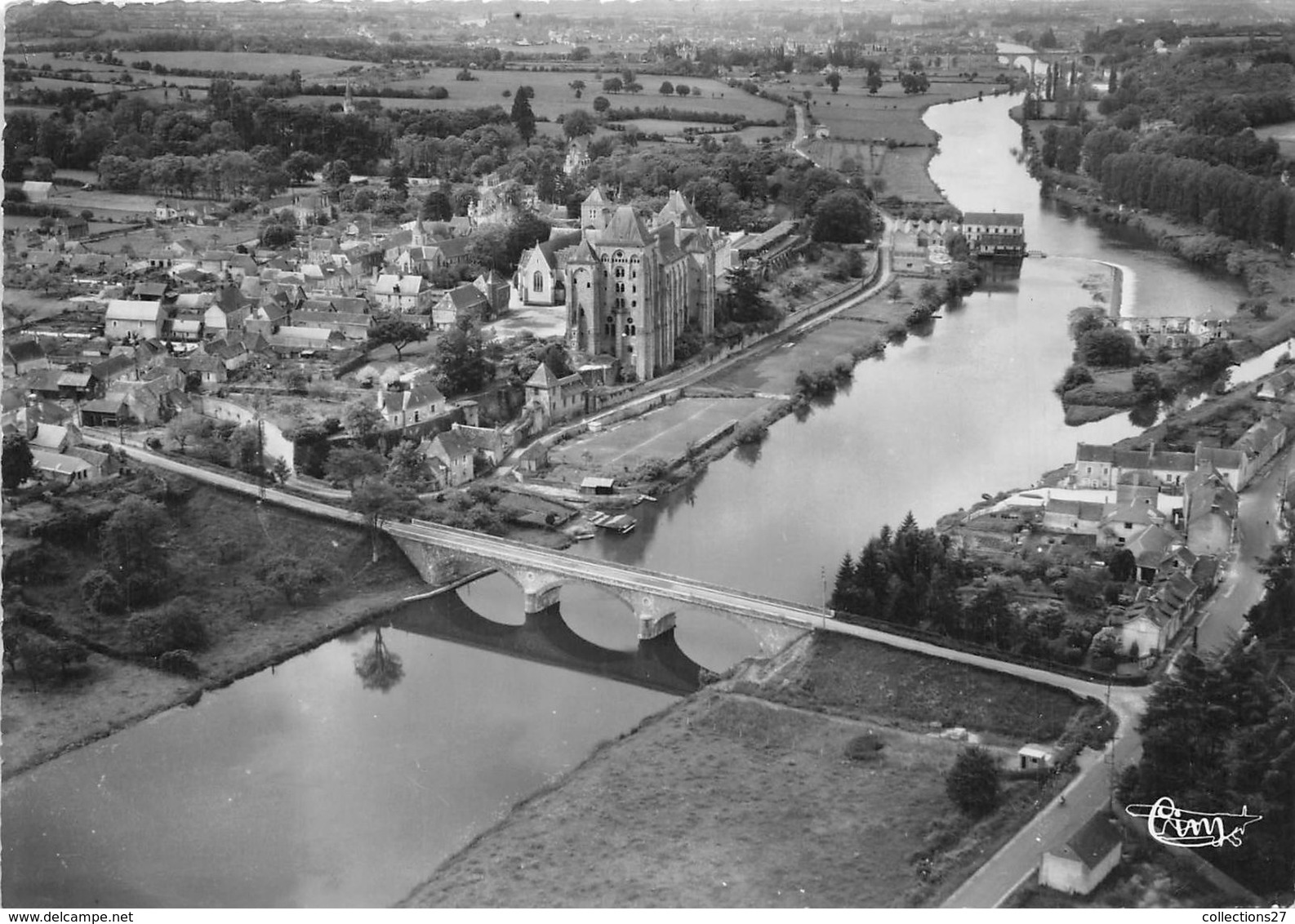 72-SOLESMES-VUE AERIENNE - Solesmes