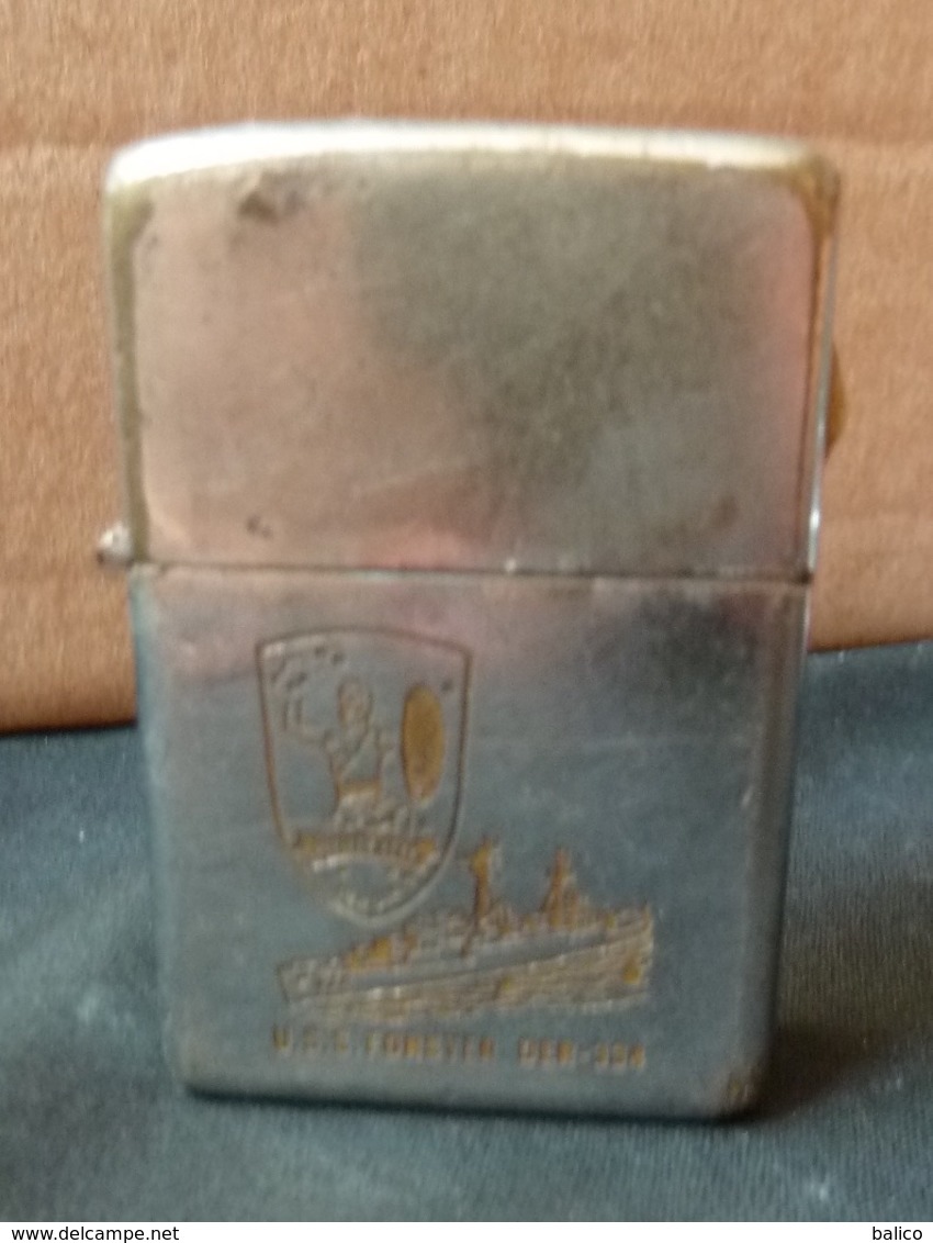 ZIPPO - U.S.S. FORSTER   DER 334-  Retour Du Vietnam, Année 1970 - Réf, 757 - Zippo