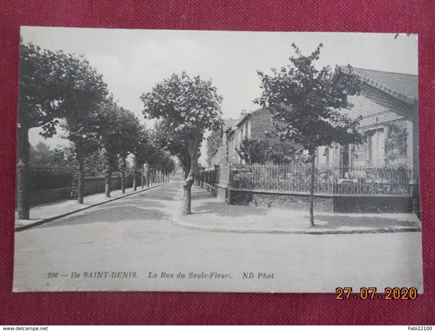 CPA - Ile-Saint-Denis - La Rue Du Saule-Fleuri - L'Ile Saint Denis