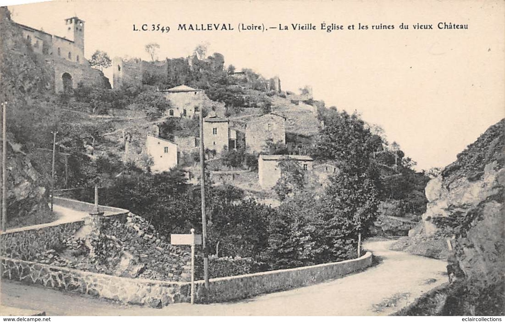 Malleval         42        Vieille église Et Ruines Du Vieux Château         (voir Scan) - Autres & Non Classés