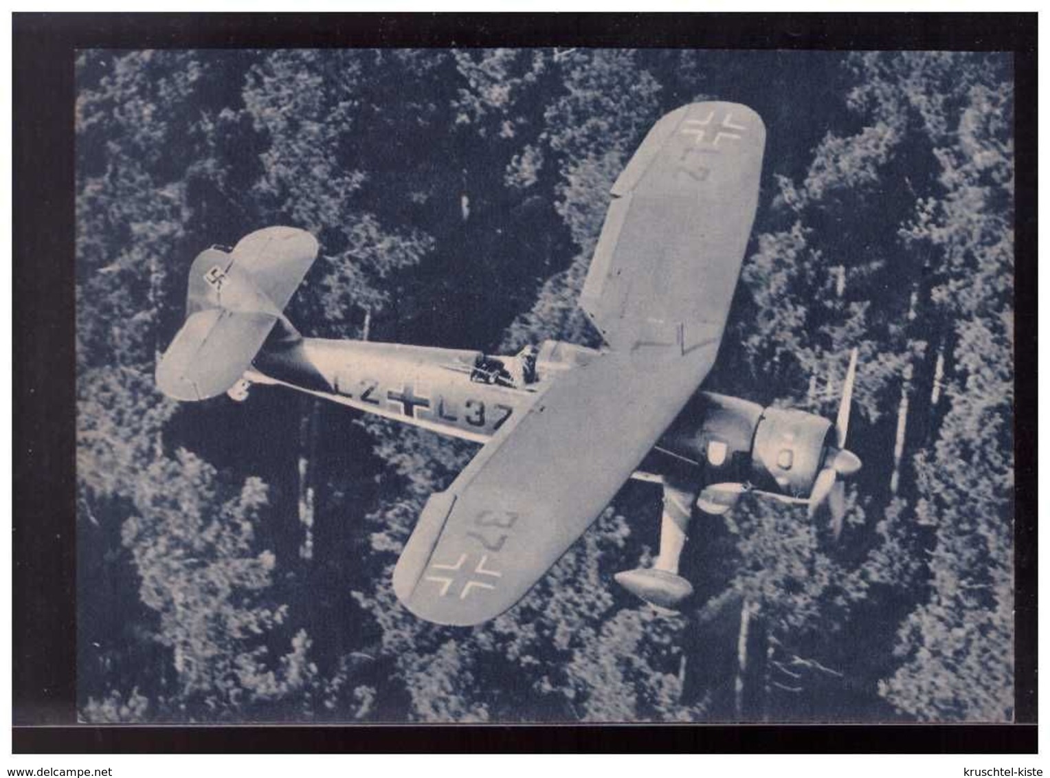 DT- Reich (009020) Propagandakarte Nahaufklärer Hs126 Beim Tiefflug über Einem Wald In Dem Feindliche, Ungebraucht - Covers & Documents