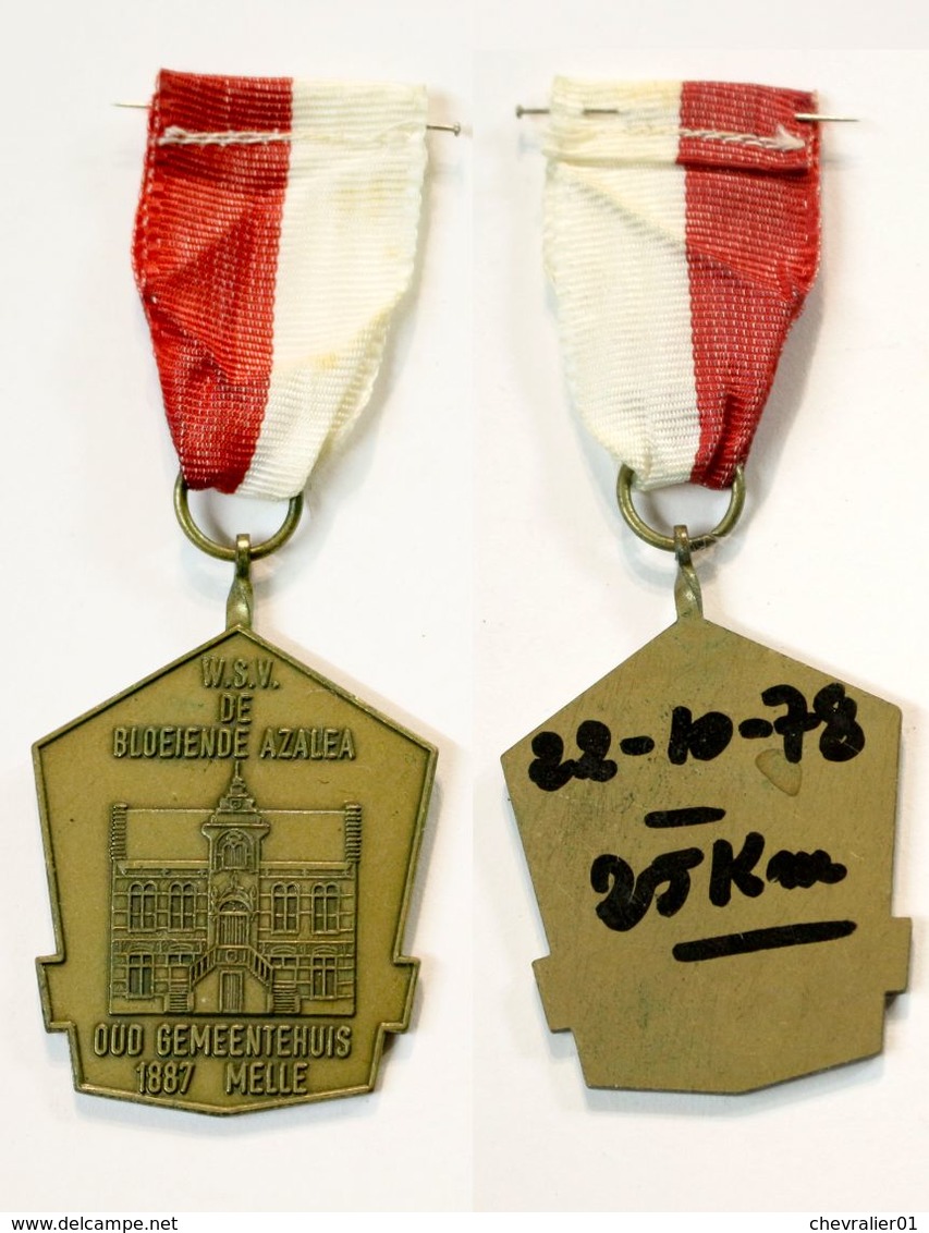 Médaille De Marche_149_Belgique, Melle, Wandeling, 1978, 25 Km, De Bloeiende Azalea, Oude Gemeentehuis - Autres & Non Classés