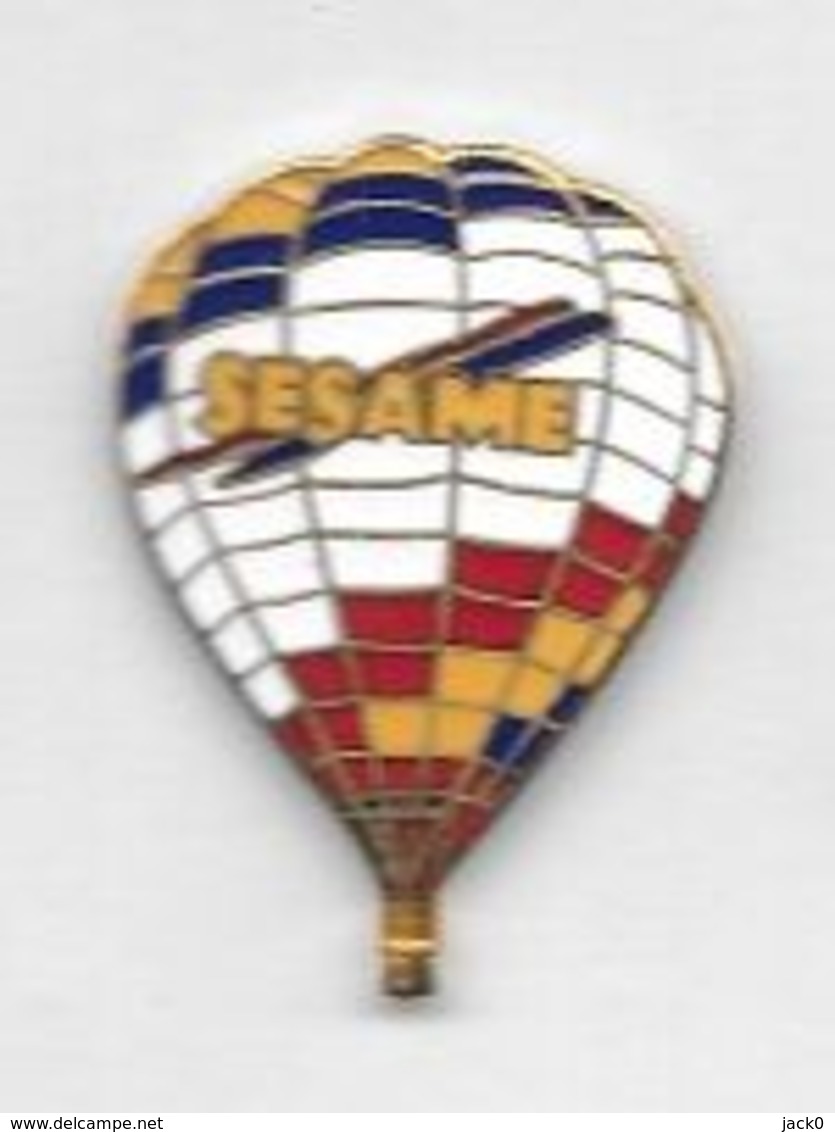 Pin's   Montgolfière  SESAME - Montgolfières