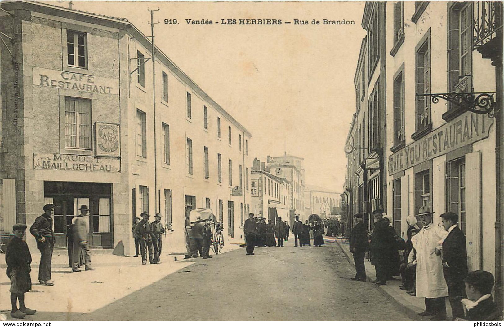 VENDEE  LES HERBIERS  Rue De Brandon - Les Herbiers