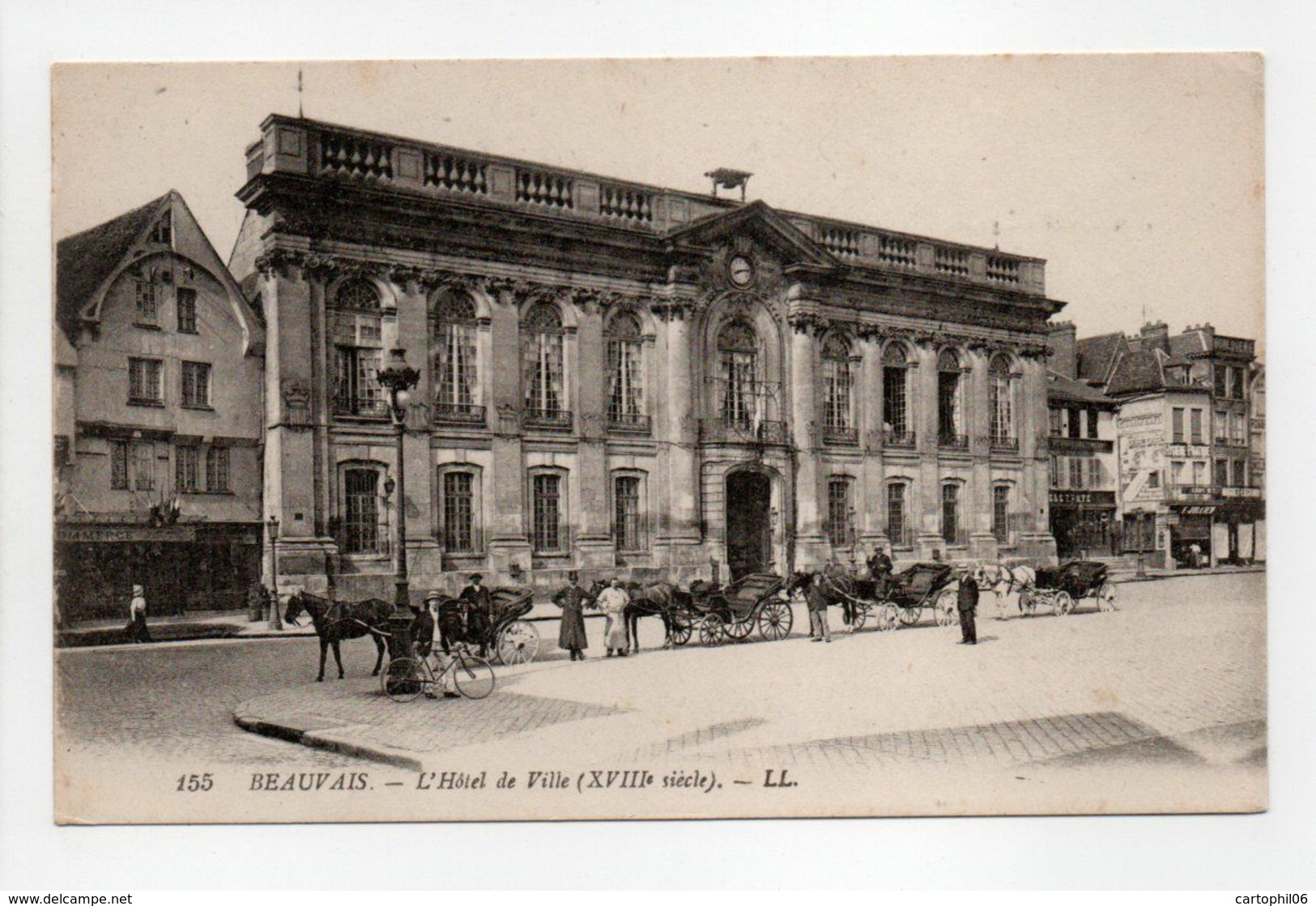 - CPA BEAUVAIS (60) - L'Hôtel De Ville (avec Attelages) - Editions Lévy 155 - - Beauvais