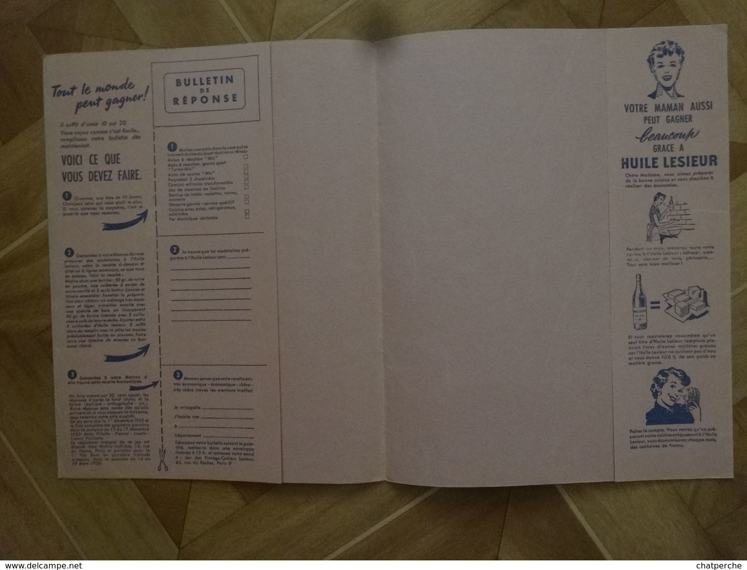 ANCIEN PROTÈGE-CAHIER HUILE LESIEUR GAGNEZ CES JOUETS HISTOIRE D'UNE BOUTEILLE BATEAU AVION FER A REPASSER - Schutzumschläge