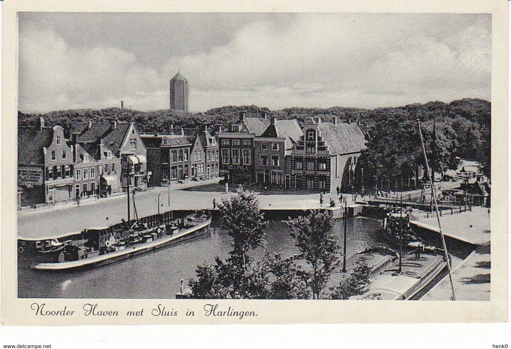 Harlingen Noorderhaven Met Sluis En Watertoren M4681 - Harlingen