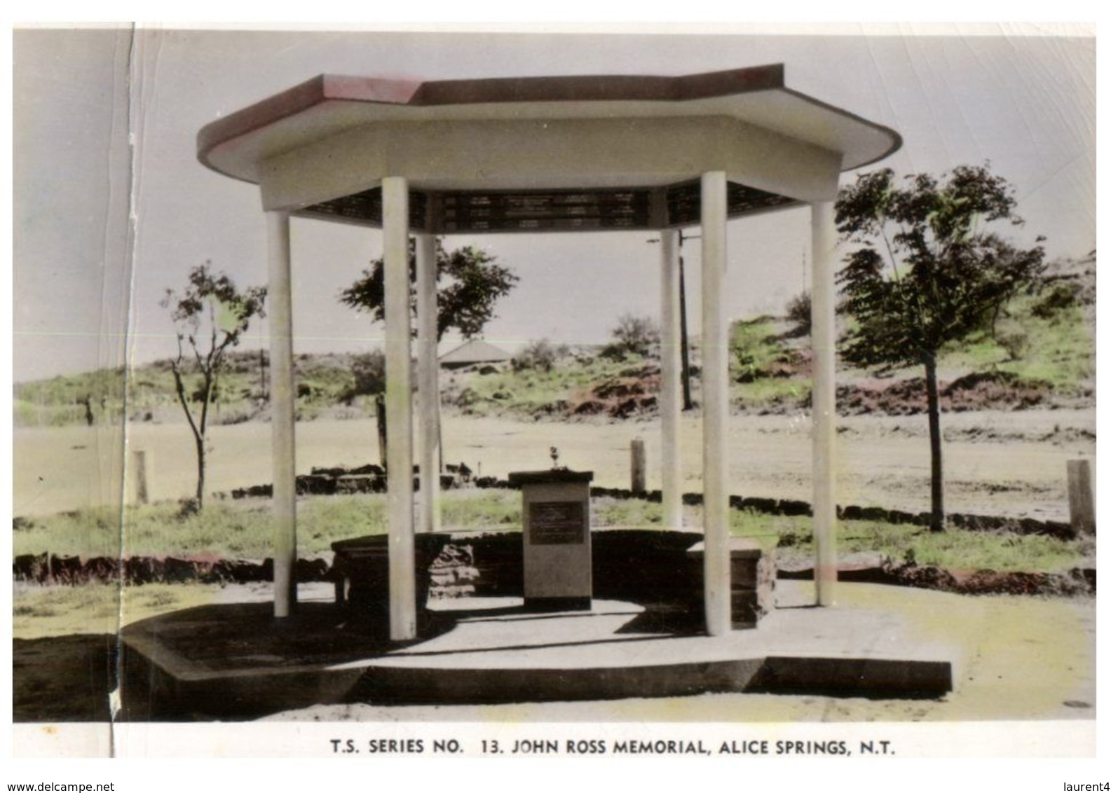 (G 14) Australia (very Old) - NT - Alice Springs Ross Memorial (bent On Left As Seen) - Alice Springs