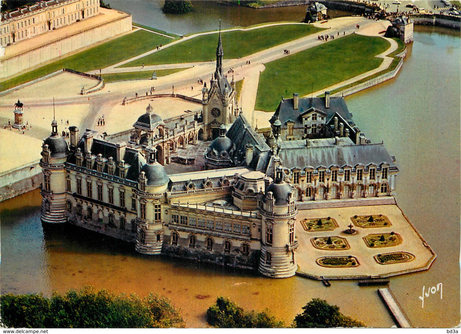 60 CHÂTEAU DE CHANTILLY - Chantilly