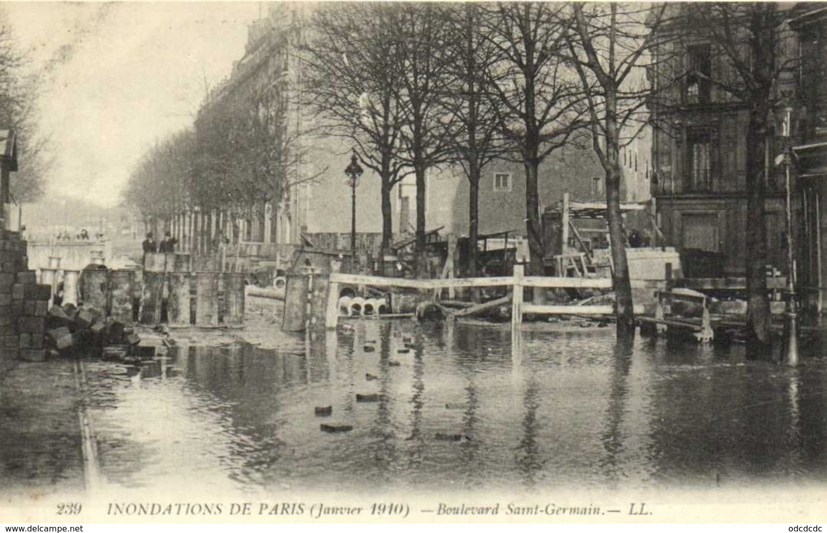 DESTOCKAGE BON LOT 100 CPA  INONDATIONS PARIS 1910   (toutes scanées)