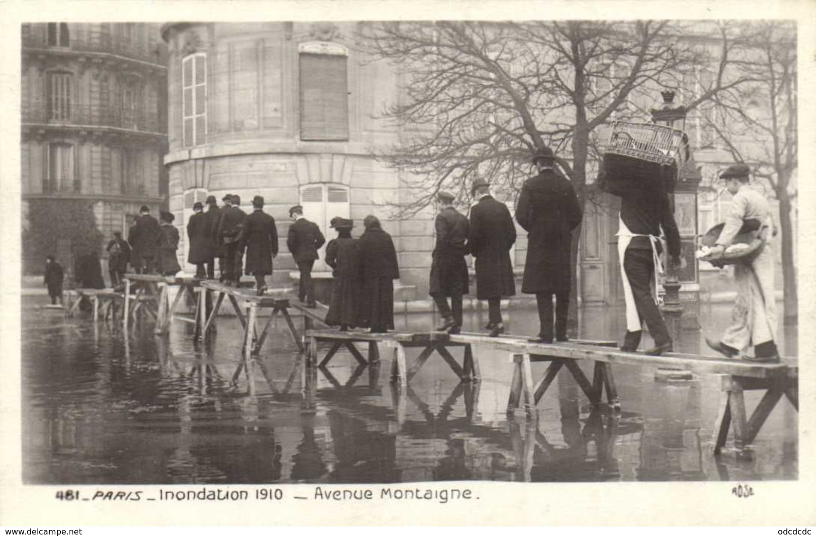 DESTOCKAGE BON LOT 100 CPA  INONDATIONS PARIS 1910   (toutes scanées)