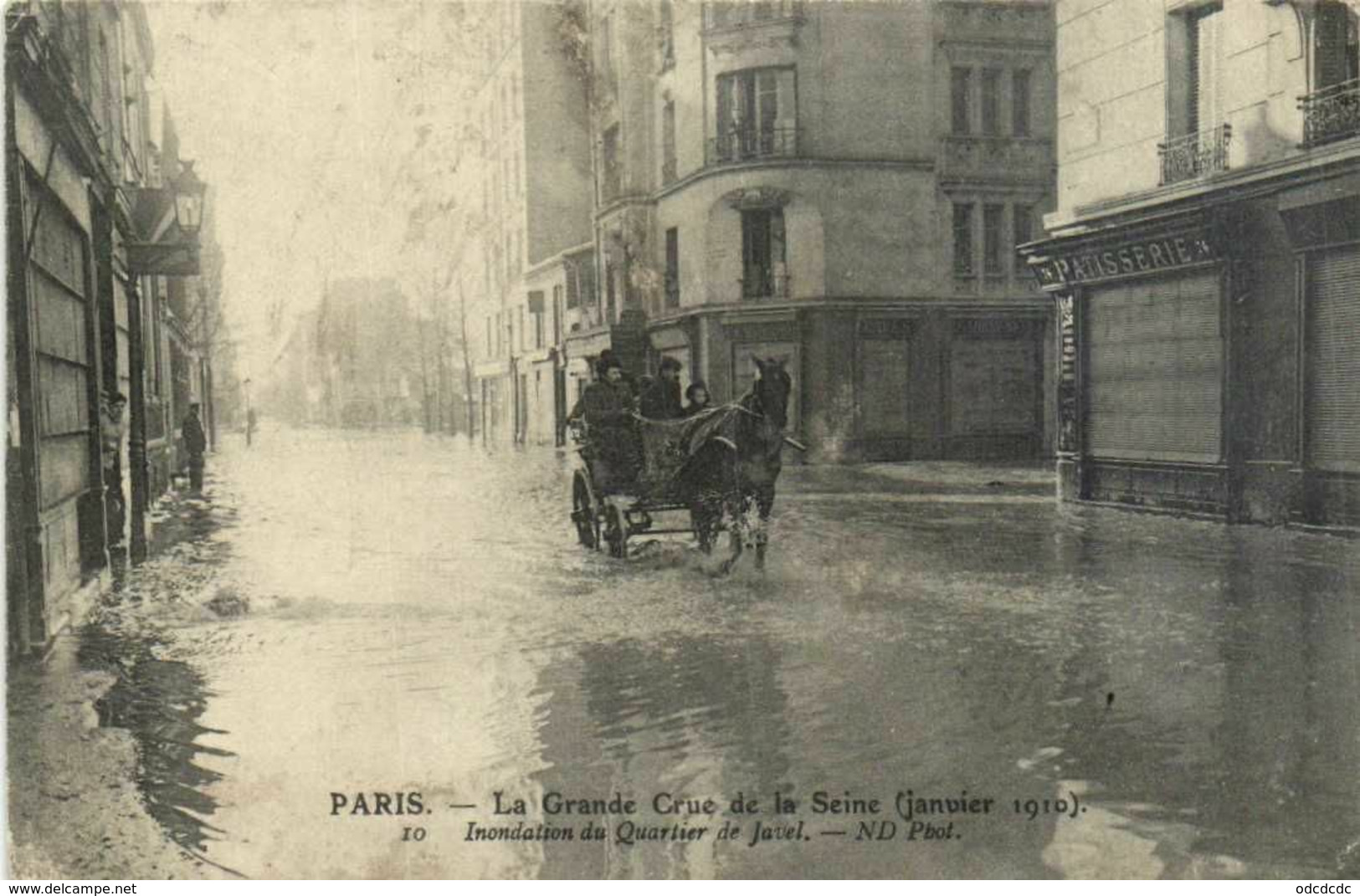 DESTOCKAGE BON LOT 100 CPA  INONDATIONS PARIS 1910   (toutes scanées)