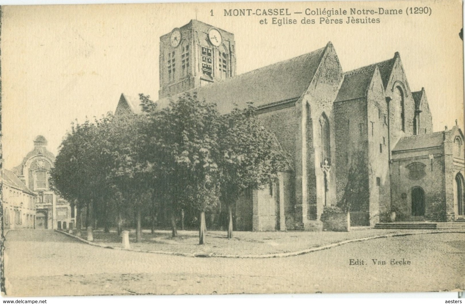 Mont Cassel 1935; Collégiale Notre-Dame Et Eglise Des Pères Jèsuites - Voyagé. (Van Eecke) - Cassel