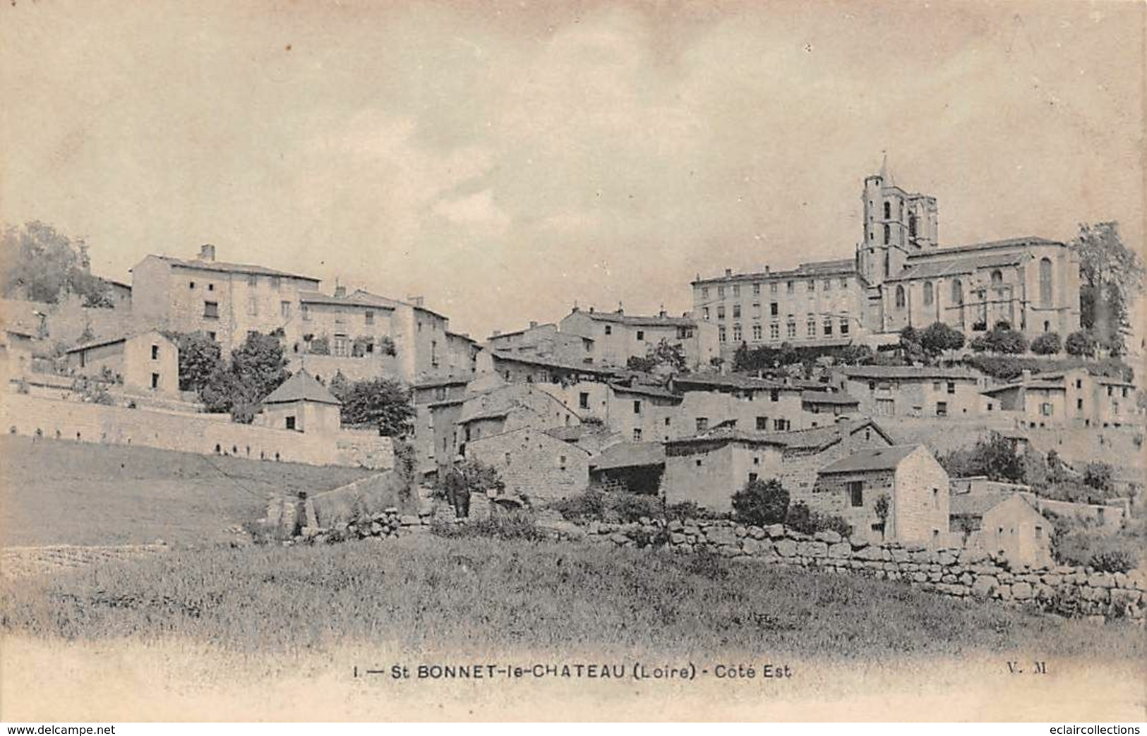 Saint Bonnet Le Château        42         Vue Côté Est       (voir Scan) - Other & Unclassified