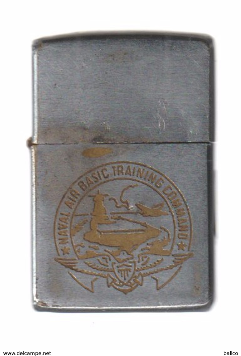 ZIPPO - U.S.S. NAVAL AIR BASIC TRAINING COMMAND-  Retour Du Vietnam, Année 1965 - Réf, 765 - Zippo