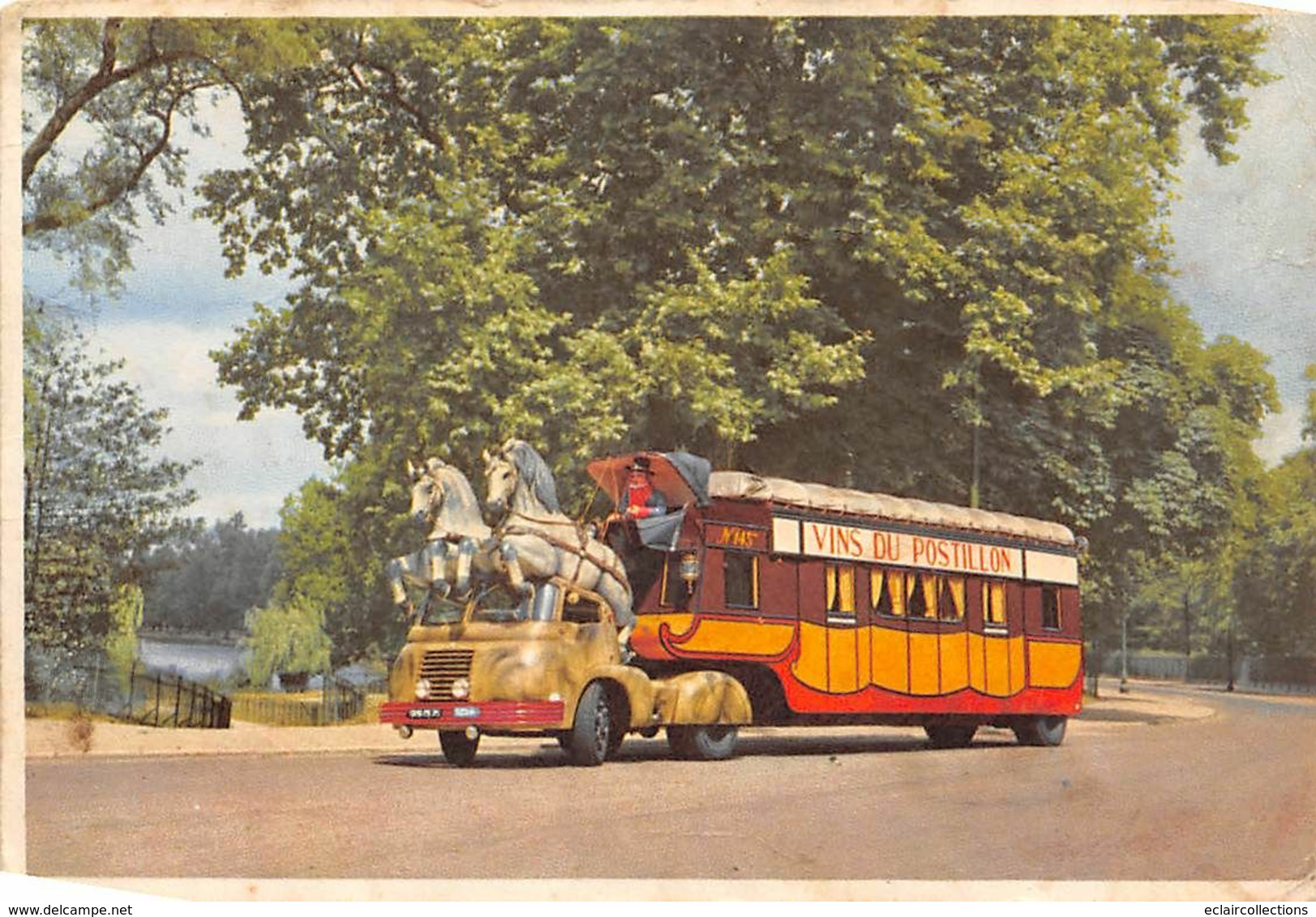 Thème  Automobile   Camion Publicitaire Pour Les Vins Du Postillon  (voir Scan) - Bus & Autocars