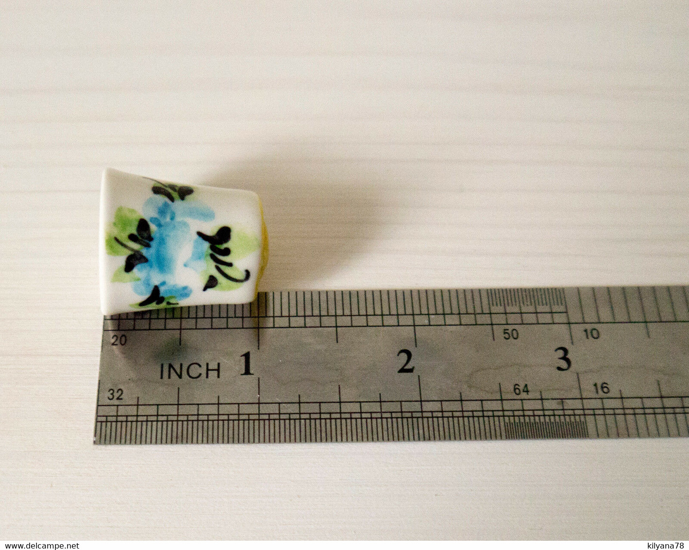 Thimble FLORAL Gzhel Hand Painted Made Solid Porcelain Russian Ethnic Souvenir