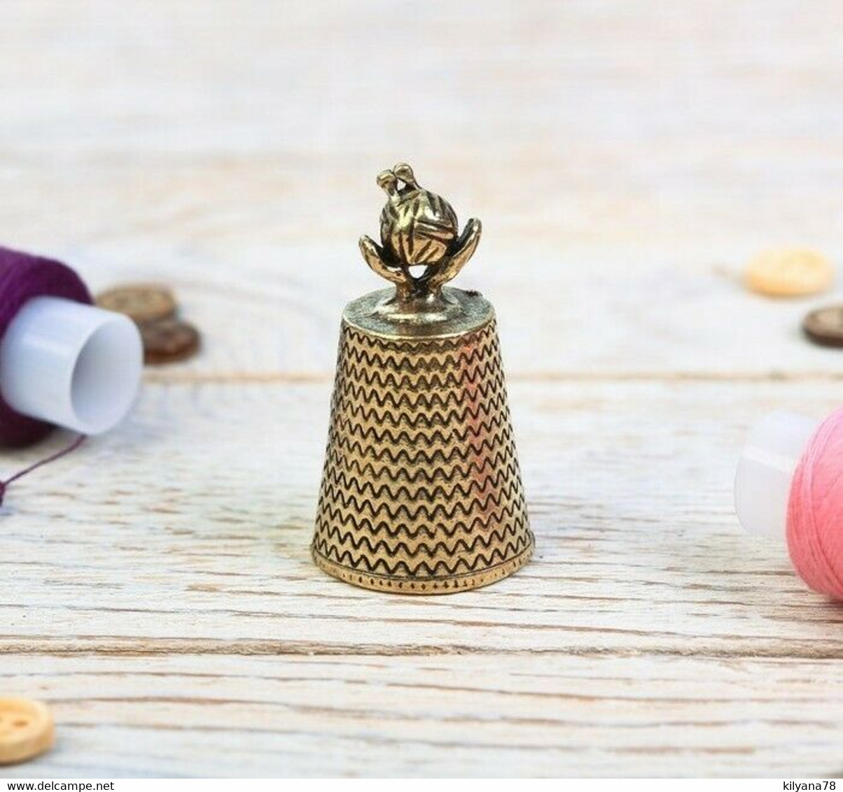 Thimble YARN & KNITTING NEEDLES Craft Solid Brass Metal Russian Souvenir Collection - Thimbles