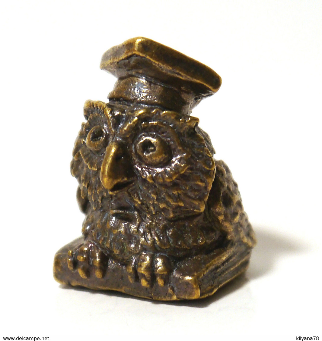 Thimble WISE OWL On Book In Academic Cap Solid Brass Metal Russian Souvenir Collection - Thimbles