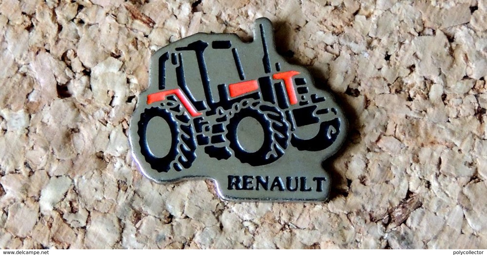 Pin's TRACTEUR Agricole RENAULT - Peint Cloisonné - Fabricant Inconnu - Other & Unclassified