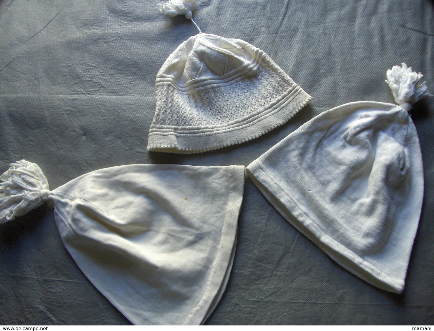 Lot De 3 Bonnets Nuit Avec Ponpon Ancien Vintage - Autres & Non Classés