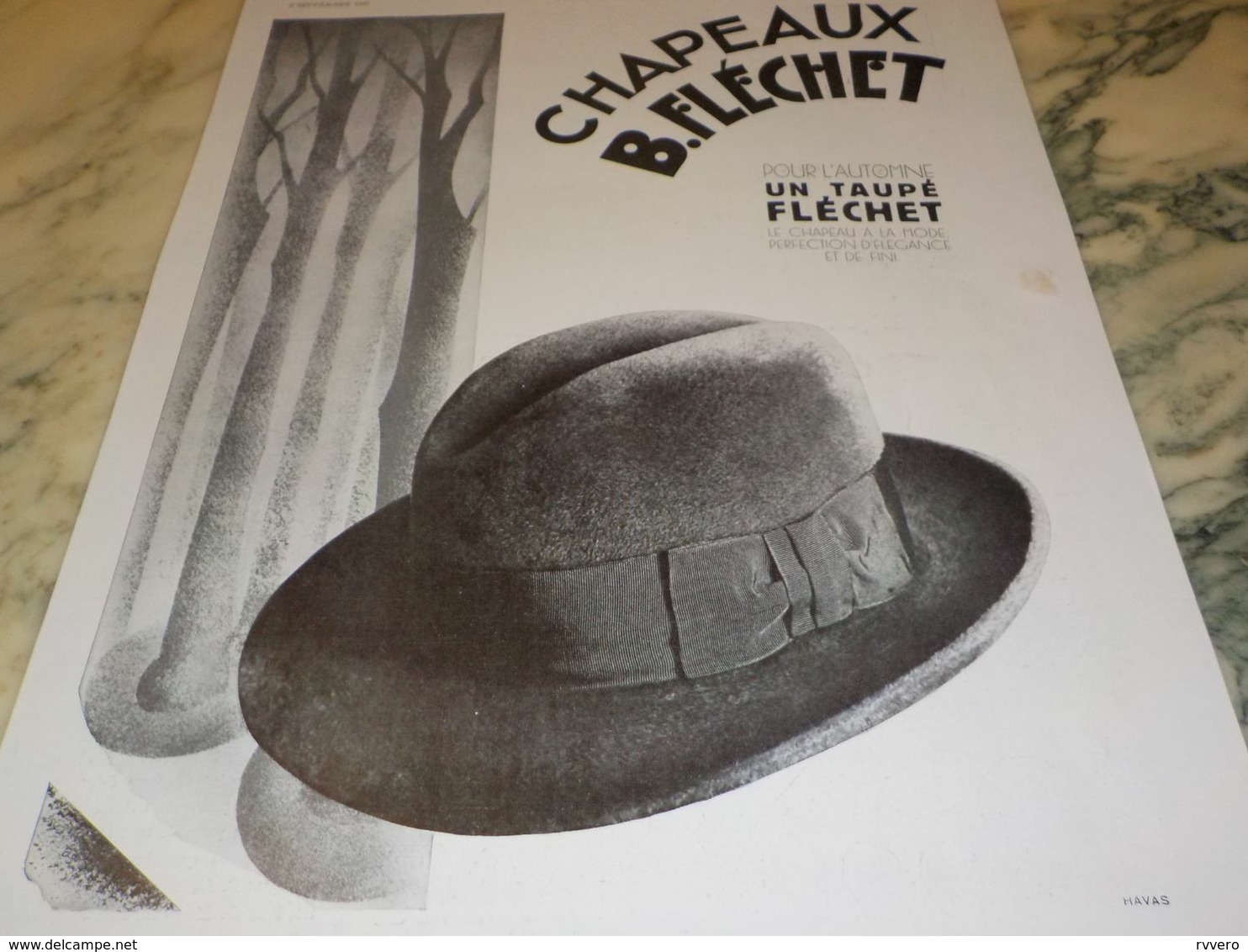 ANCIENNE PUBLICITE CHAPEAU UN TAUPE DE FLECHET  1930 - Affiches