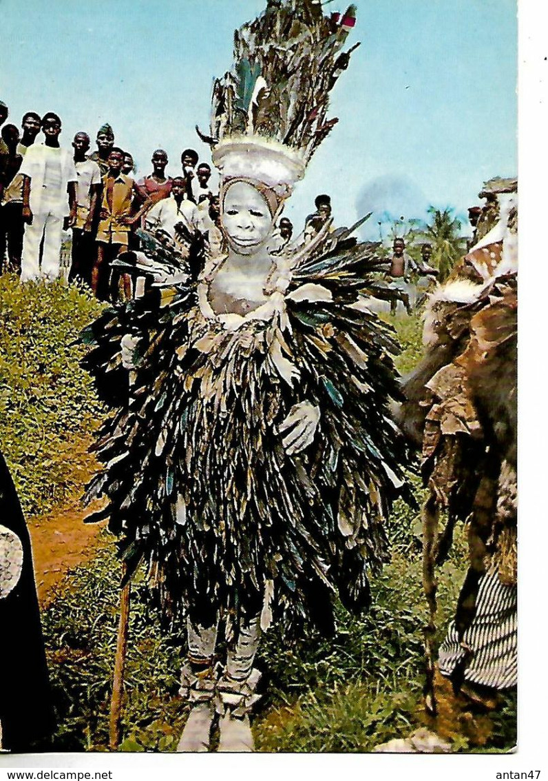 Carte /  AFRIQUE GUINEE / Homme Oiseau (N'Zérékoré) / Edit Syli-Cinéma CONAKRY - Guinea