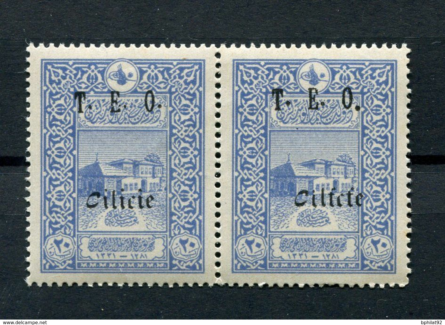 !!! CILICIE, PAIRE DU N°69 VARIETE CILFCFE SUR UN TIMBRE NEUVE ** - Unused Stamps