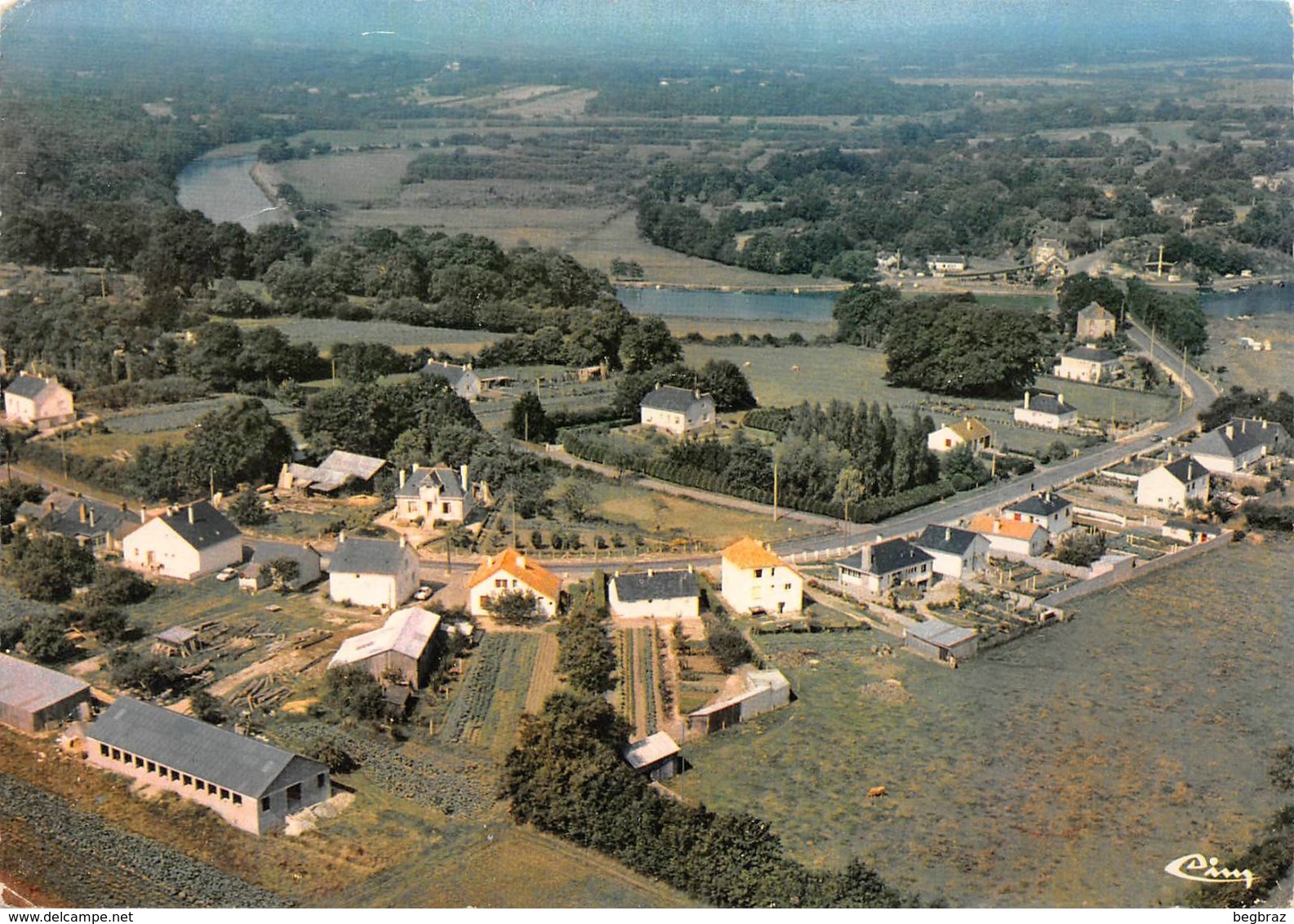 GUENROUET      VUE AERIENNE   VALLEE DE L ISAAC - Guenrouet