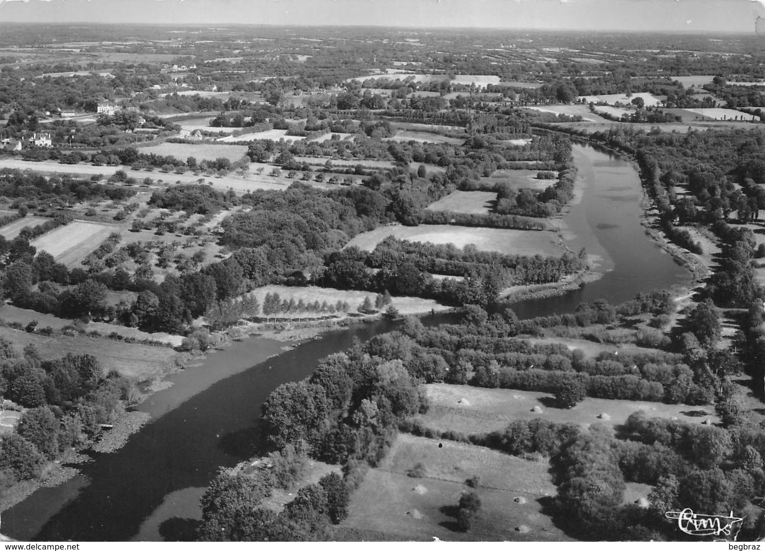 GUENROUET      VUE AERIENNE   VALLEE DE L ISAAC - Guenrouet