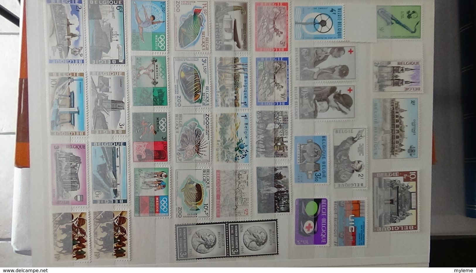 H121 Très belle collection de Belgique en timbres, carnets et blocs **. A saisir !!!