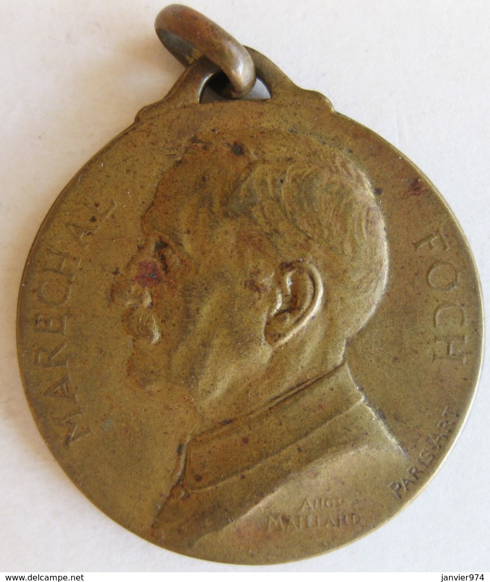 Médaille Maréchal Foch, Commandant En Chef Des Armées Alliées Opérant En France 1918, Par Maillard - Professionals/Firms