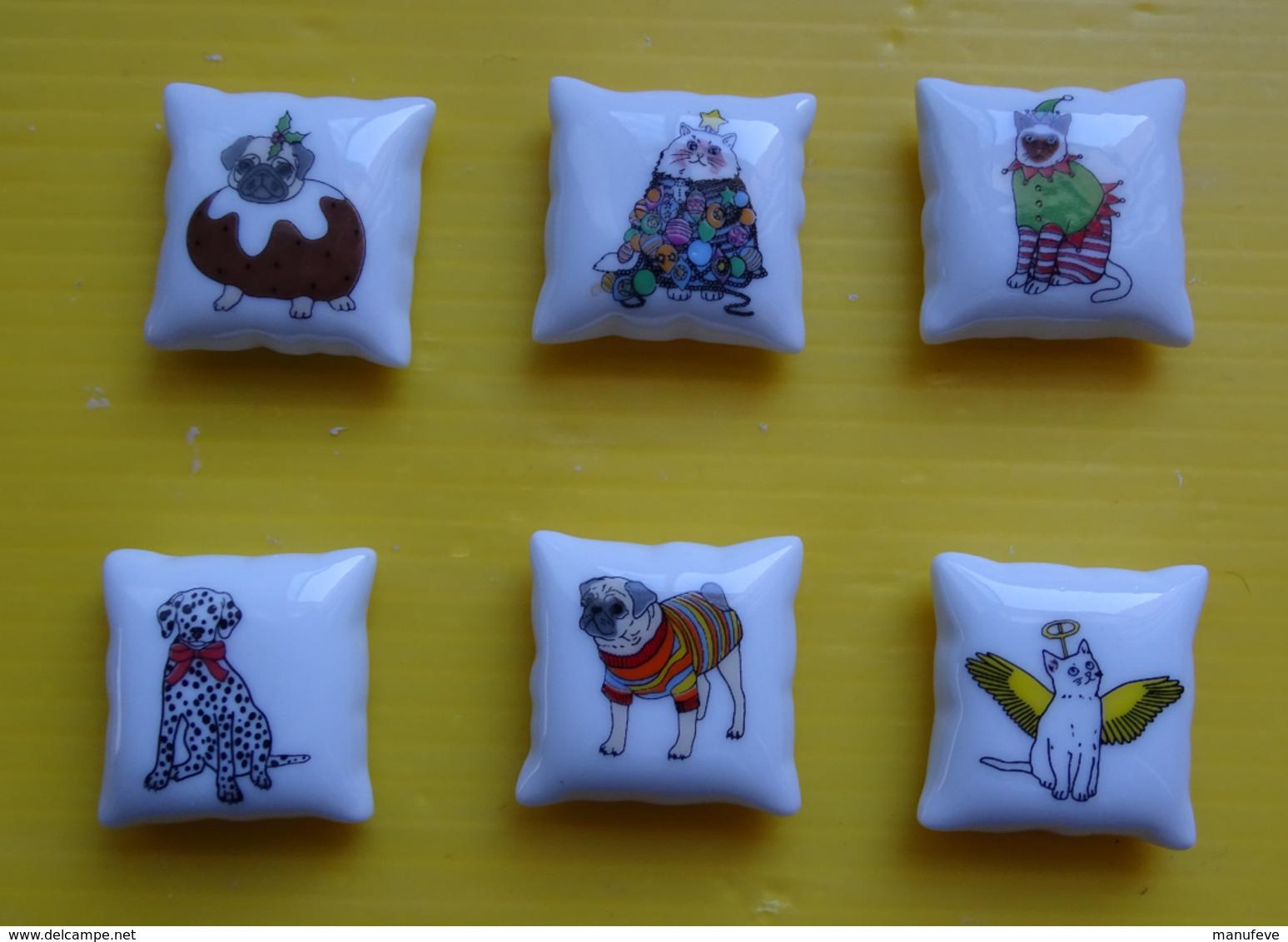 Fève - Série Complète Monoprix 2020 - Coussin Chien Chat   Par  La Créatrice Anglaise Karen Mabon - Animals