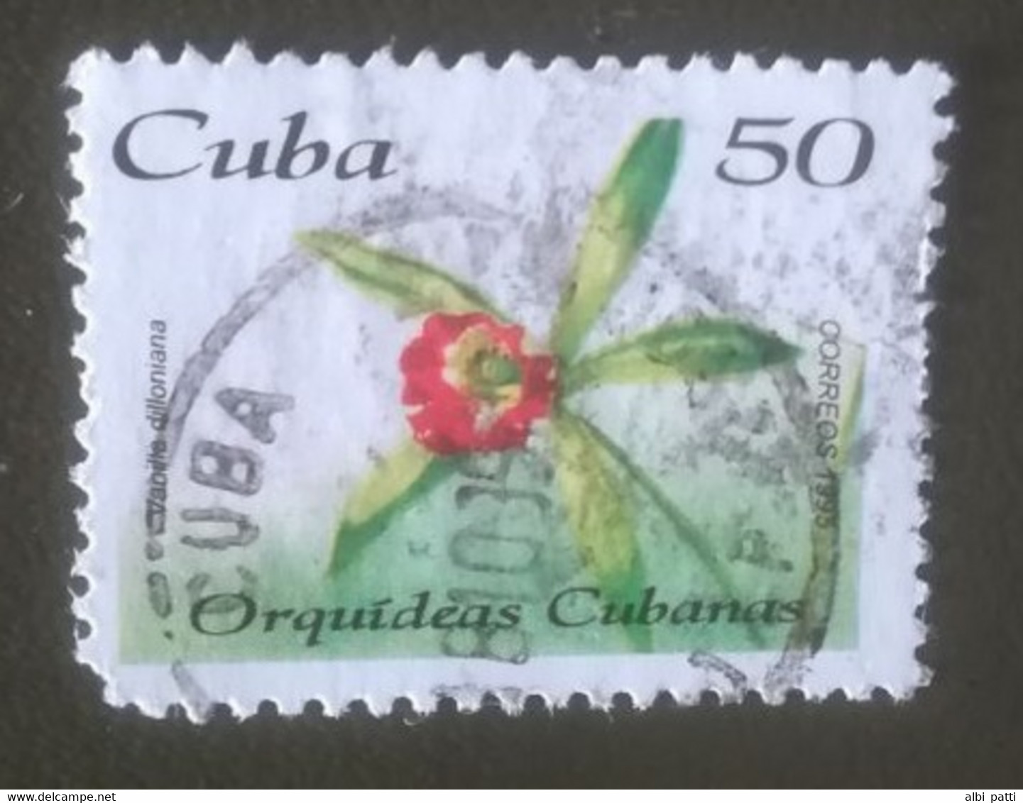 CUBA LOT OF USED STAMPS