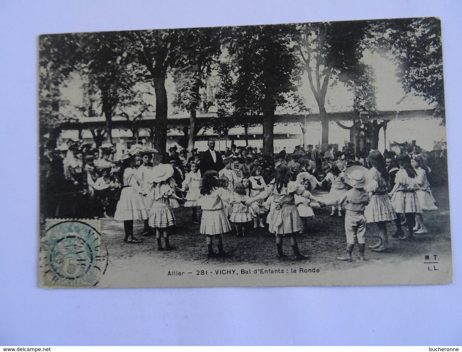 CPA  03 VICHY  Bal D'Enfants: La Ronde 1906TBE - Vichy