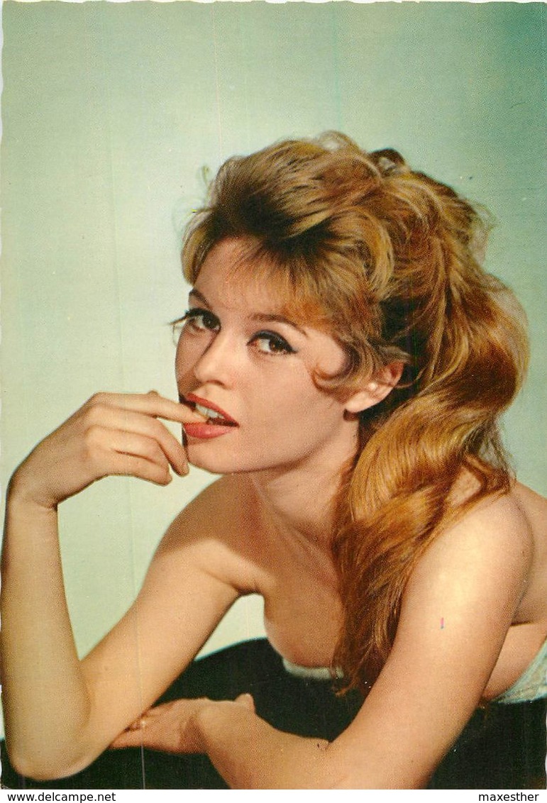 BRIGITTE BARDOT - Artisti