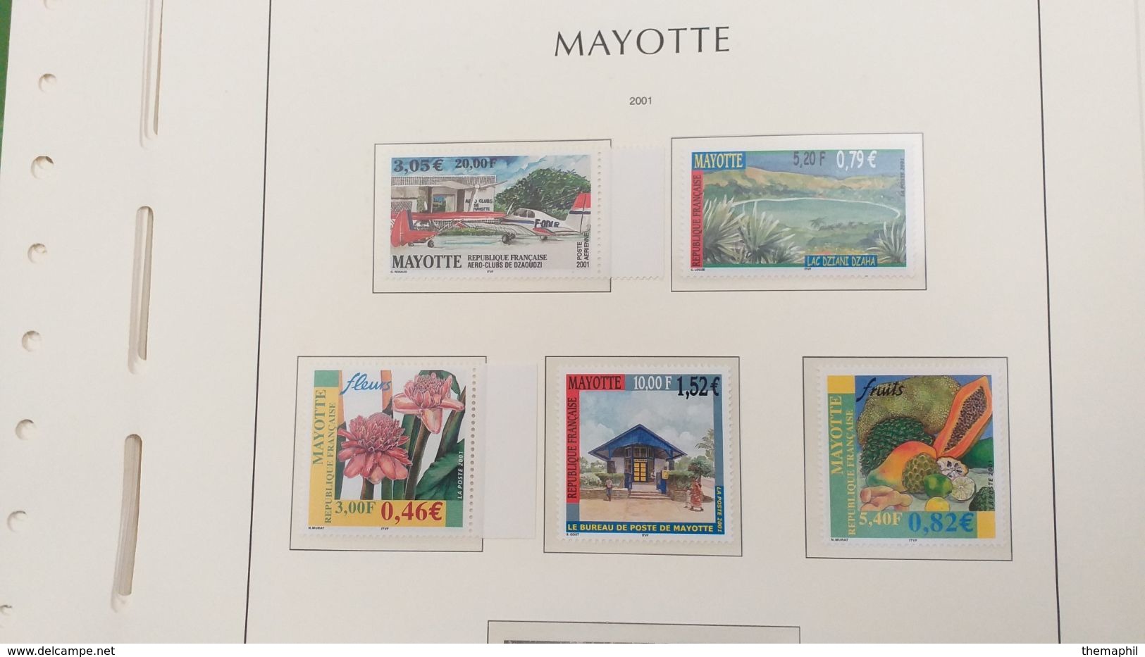 lot n° TH 492  MAYOTTE un lot de timbres neufs xx sur page d'albums