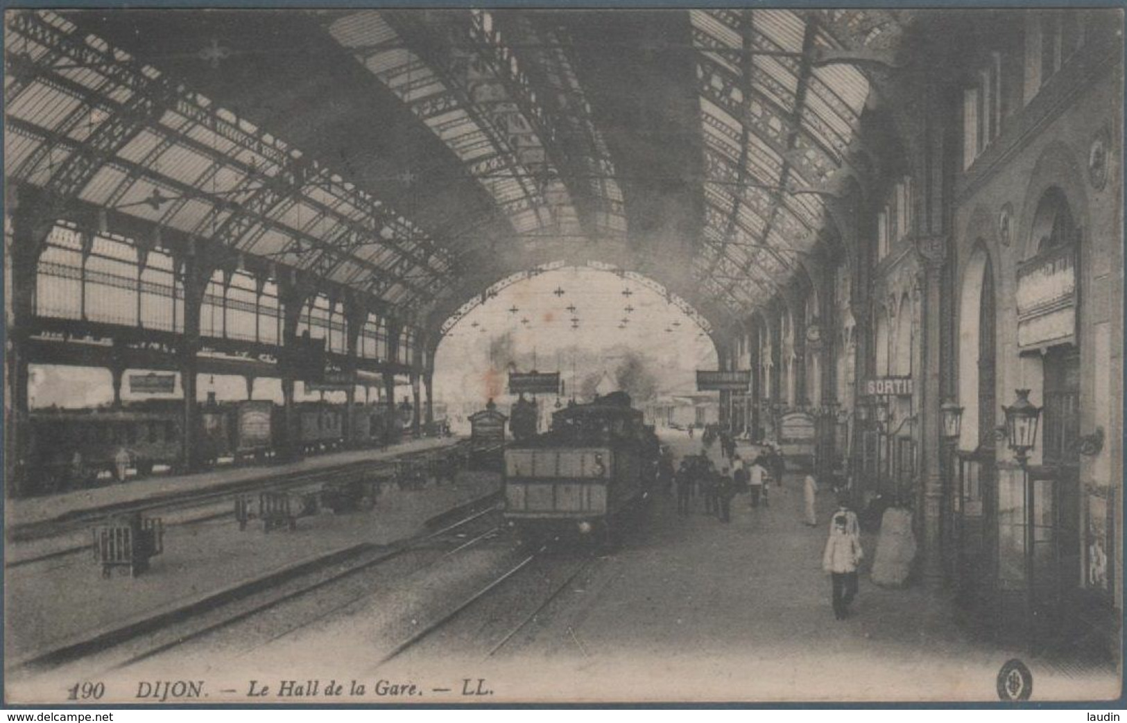 Beau Lot De 43 Cartes Postales : Trains , Gares , Tramways , Métro ....... - Trenes